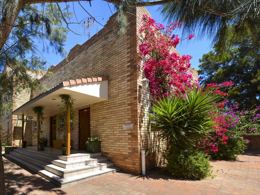 Sundune Guest House Colchester Exterior foto